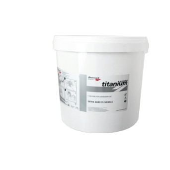 TITANIUM (5 kg+2 cat gel 60 ml)