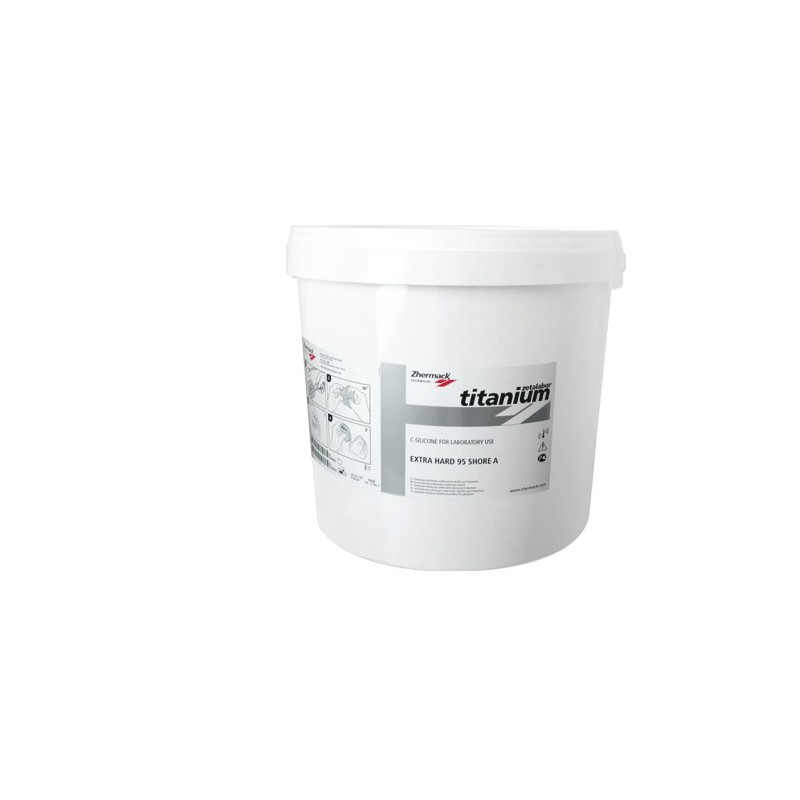 TITANIUM (5 kg+2 cat gel 60 ml)