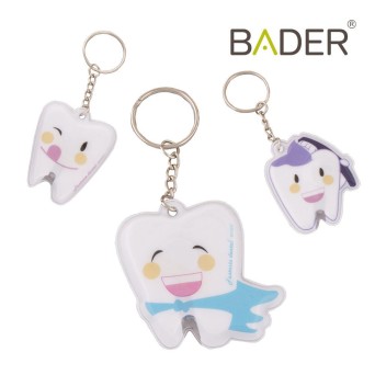 Llavero luminoso Baddy - Shiny Tooth Key Chain BADER